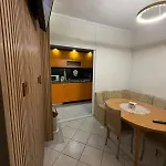 招待所 Teo's 3*